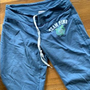 Victoria’s Secret pink crop pant semi thick